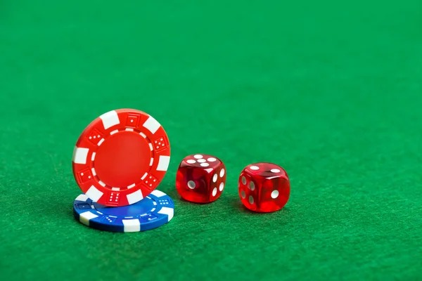 Community cards reveal on slotboom88